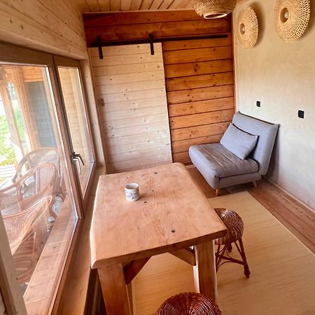 Osada Kabardia Appartement Nowica Buitenkant foto